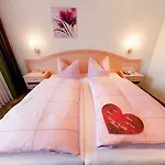 فندق Willino Privathotel 3*