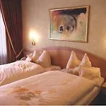 Willino Privathotel 3* 维林根