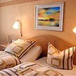 Willino Privathotel فندق