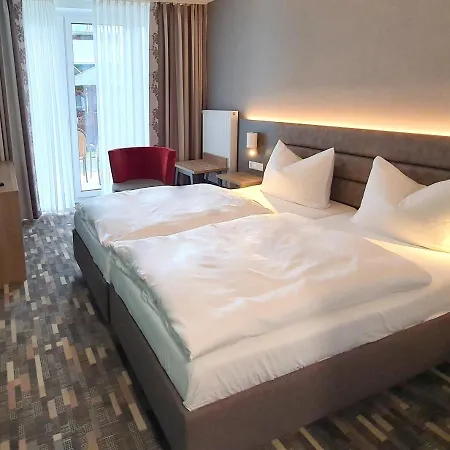 酒店 Willino Privathotel 3*