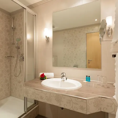 Willino Privathotel فندق فيلنغن