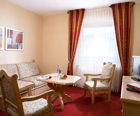 מלון Willino Privathotel 3*